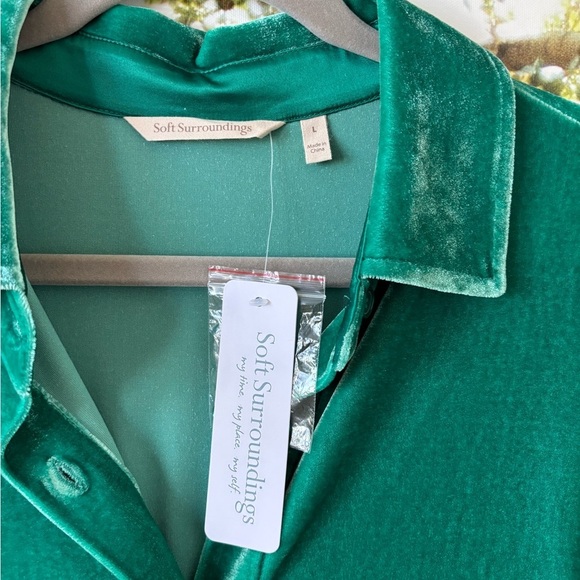 Soft Surroundings Green Velvet Long Shirt - Picture 5 of 12
